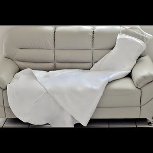 WEDDING DRESS USED AS NEW - PRONOVIAS TASIALA